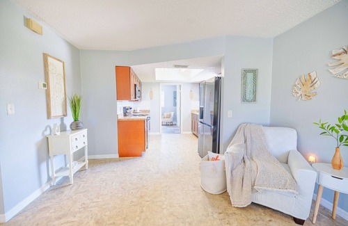 Spring Hill Casa | Cozy 3 Bedroom Home. Pet Friendly!