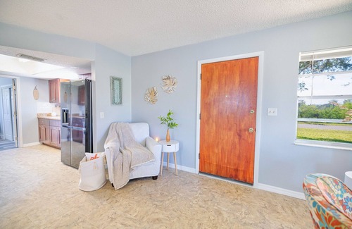 Spring Hill Casa | Cozy 3 Bedroom Home. Pet Friendly!