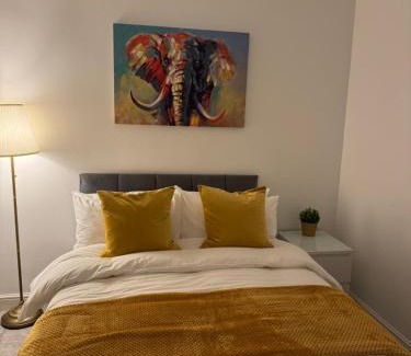 Smethwick Casa | Cozy 3-Bedroom Home Perfect for Work & Leisure