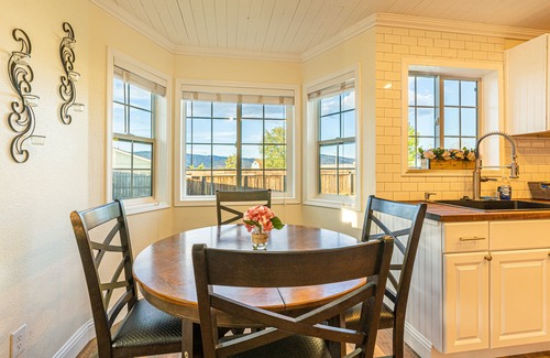 Golden Hills Casa | Cozy 3 Bedroom Home
