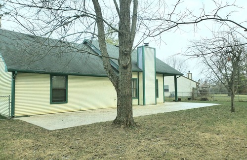 Oaklandon Casa | Cozy 3 bedroom house