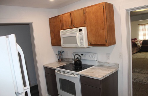 Butte Casa | Cozy 3-bedroom house in charming Uptown Butte nWalk to MTech & St. James