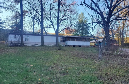 Powell Casa | Cozy 3 bedroom house with cabin vibes and a beautiful view