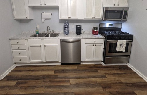 North Waco Casa | Cozy 3 bedroom Rustic **MINUTES FROM MAGNOLIA!!**