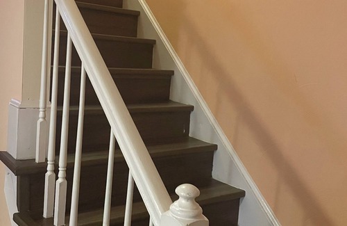 Chesapeake Casa | Cozy 3-bedroom townhome in amazing Chesapeake with AC, WiFi.