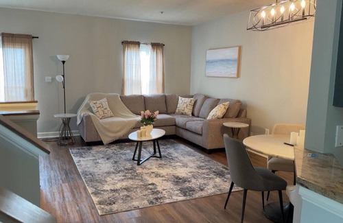Waldorf Casa | Cozy 3-bedroom townhome in tranquil Waldorf. Your HOME away from HOME