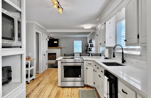 North Charleston Casa | Cozy 3-bedroom home away from home - pet-friendly, king bed, game room