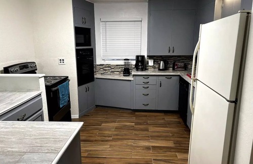 Odessa Casa | Cozy 3 bedrooms, 6 beds House