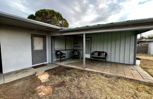 Odessa Casa | Cozy 3 bedrooms, 6 beds House