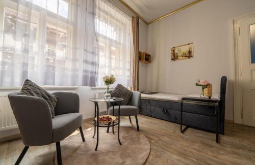 Andel Apartamento | Cozy 3-BRD riverside apartment in center Prague