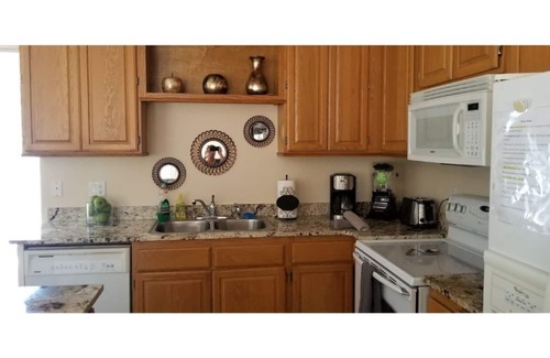 Normandy Park Casa | Cozy 3BD 2BTH unit min to Seattle and airport with Air Conditioner.