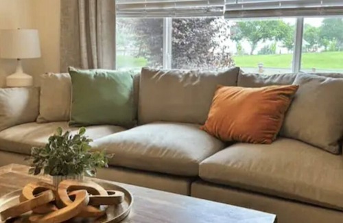 Antioch Casa | Cozy 3Br 2Ba home with Yoga/Gym room. Best Location!