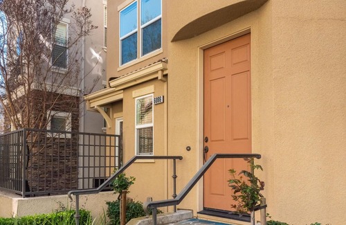 Dublin Casa | Cozy 3BR Home in Dublin w/ Parking