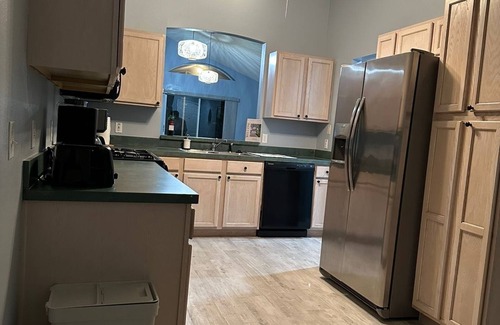 Bridgewater Crossing Casa | Cozy 3BR Home Near Disney – Sleeps 8, Resort Pool & Modern Comfort