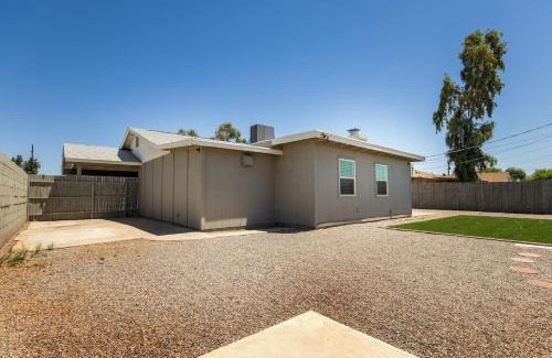 Alhambra Apartamento | Cozy 3BR House Near Attractions & Shopping