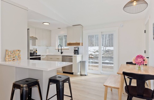 Orchard District Casa | Cozy 3BR Retreat in Midtown Bend