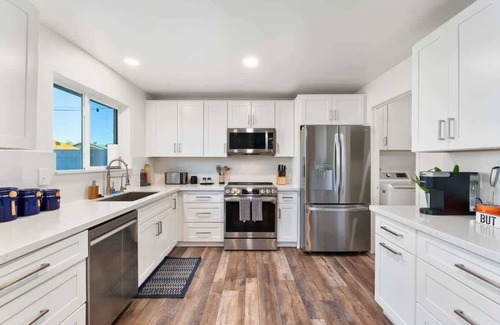 Glendale Casa | Cozy 3BR Stadium Oasis! Pool + Hot Tub + Fire Pit