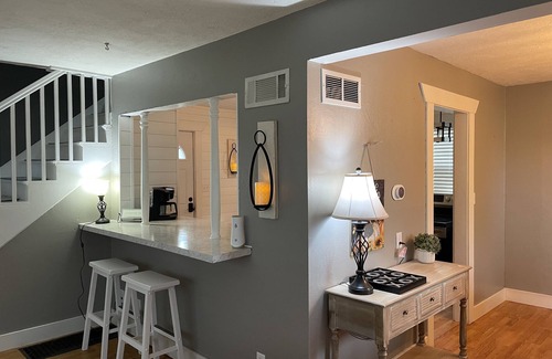 Salina Casa | Cozy 3BR, Theater Room & Firepit No Cleaning Fee!