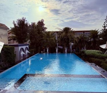 Nong Prue Casa | Cozy 4-Bedroom Getaway Secure Convenient Location
