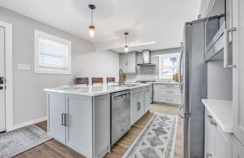 Cornwall Casa | Cozy 4 Bedroom Home in Cornwall