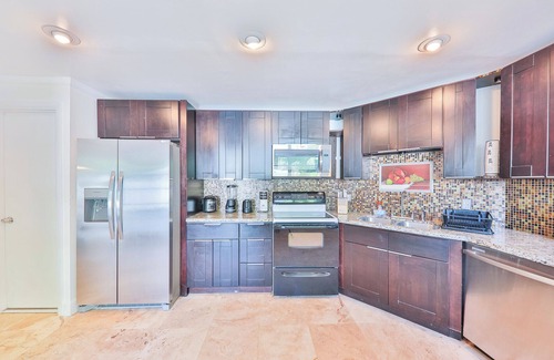 Highland Garden Casa | Cozy 4-bedroom house in enjoyable Hollywood with AC, WiFi