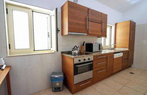 Bemposta Cabaña | Villa de 3 Dormitorios con Vista al Río Duero – Piscina y Canoas Incluidas