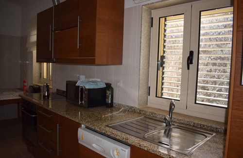 Bemposta Cabaña | Villa de 3 Dormitorios con Vista al Río Duero – Piscina y Canoas Incluidas