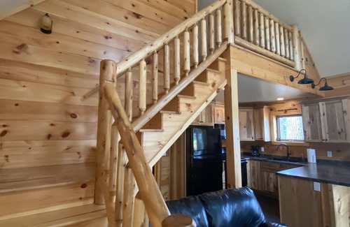 Arbor Vitae Cabina | Cozy 4 season Cabin on Big Arbor Vitae Lake-Northwoods Sugar Shack
