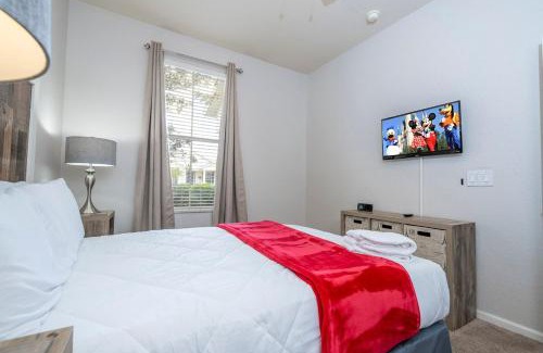 Trafalgar Village Casa | Cozy 4Bd Home Pool & Hot Tub at Trafalgar Resort