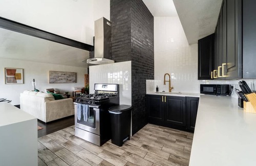 Westminster Casa | Cozy 4BR Retreat Hot Tub SE Westminster Charm