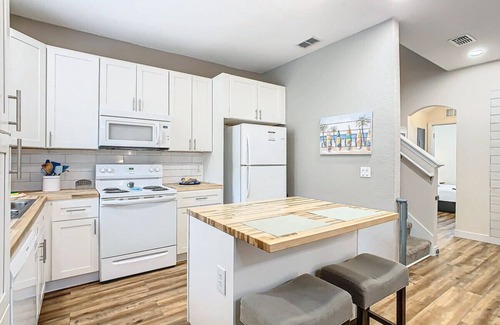 Wellington Apartamento | Serene 4-Bedroom Townhome in Regal Palms Resort