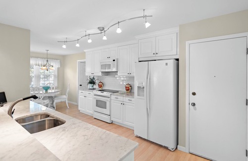 Stone Harbor Casa | Cozy 5-Bedrom Stone Harbor Getaway– Perfect for Wedding Guests!
