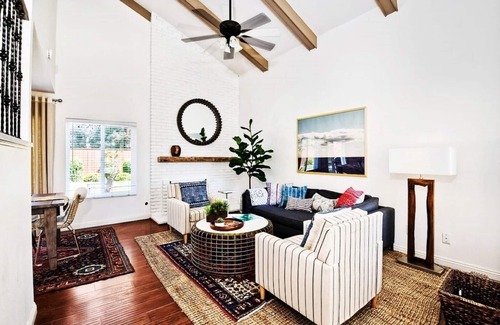 Mira Mesa Casa | Gema oculta de 5 dormitorios diseñada profesionalmente