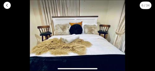 Wantirna South Casa | Cozy 5BR Home with Pool table and King bed