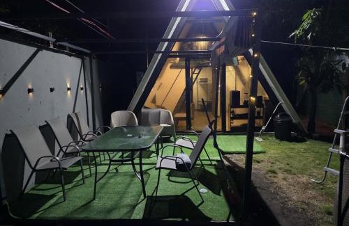 Las Piedronas Villa | Cozy A-Frame Beach Cabin Sihu-A Casa