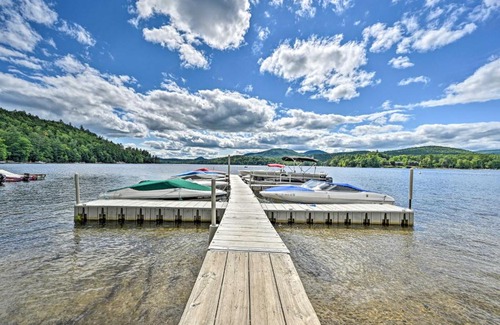 Schroon Lake Casa | Cozy ADK Cabin with Porch Walk to Schroon Lake!