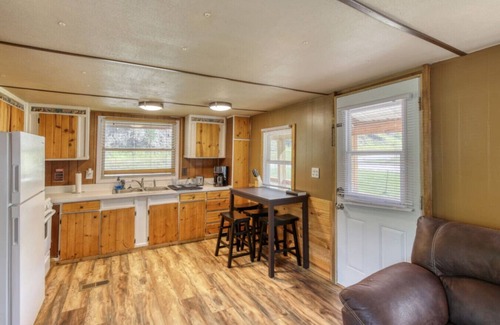 Deadwood Cabina | Cozy Adventurer's Cabin in Deadwood Canyon