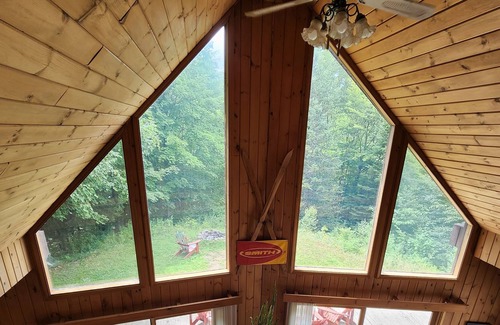 Whippleville Cabina | Cozy AFrame Cabin w/ Hot Tub overlooking Titus Mtn