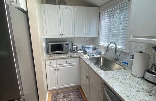 West Alameda Casa | Cozy Alameda Bungalown