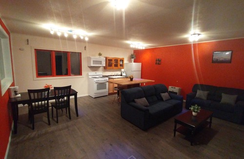 Fairbanks Cabina | Cozy Alaskan Cabin, with rare Northern Lights views...