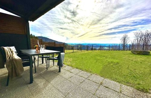 Steinberg Casa | COZY Alpine-view Mountain BUNGALOW + BIG Garden + NETFLIX!