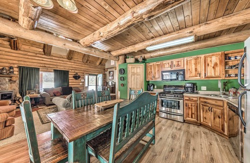 Alto Cabina | Cozy Alto Cabin on 2 Acres: Near Fishing & Skiing!