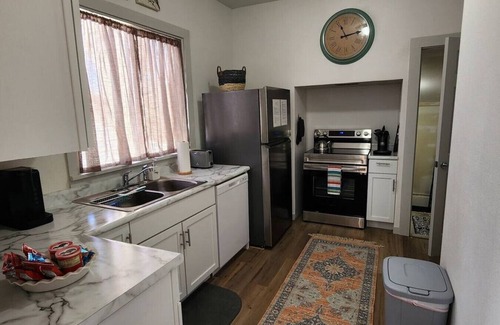 Sioux City Casa | Cozy American Style Cottage