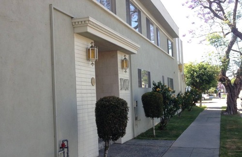 Sawtelle Apartamento | Cozy and affordable Studio West LA/Santa Monica close to Beach,UCLA,SMC