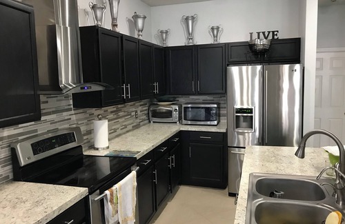 Orlando Villa | Cozy and and spacious and well located, very close to theme parks.