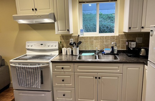 Upper Ten Oaks Casa | Cozy and bright 2-bedroom home with comfort stay