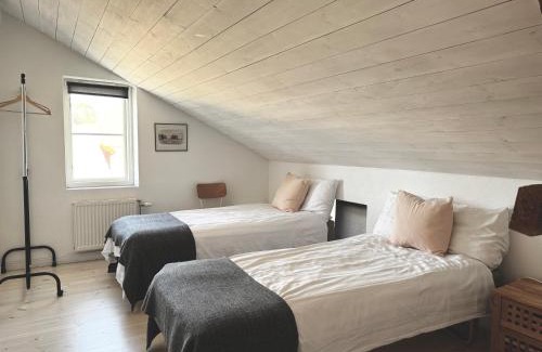 Innerstaden Apartamento | Cozy and bright 3-bedroom APT in Visby