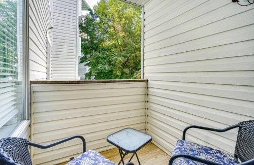 East Central Apartamento | Cozy and Centrally Located SLC Condo with Balcony!