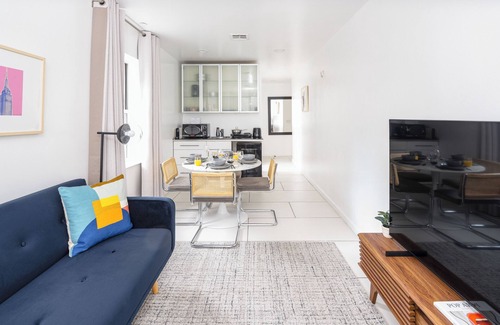 Tudor City Apartamento | Cozy and Chic Studio Loft in Midtown NYC! #302