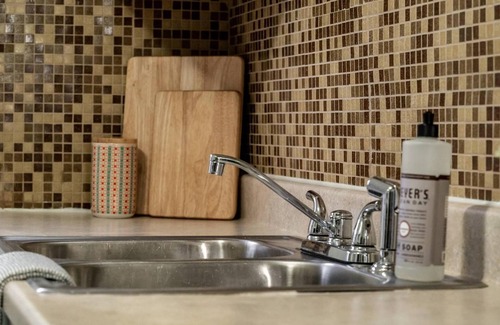 Detroit Apartamento | Cozy and Comfortable Apartment
